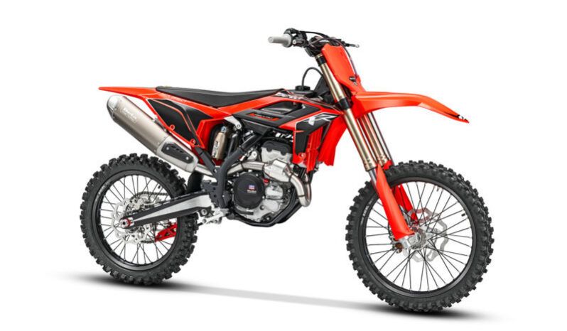 
								BETA RX 250F 4T CROSS 27 full									