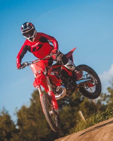 
								BETA RX 250 2T 27 CROSS full									