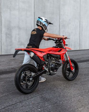 
								BETA RR 125 4T MOTARD T full									