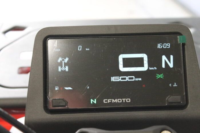 
								CFMOTO C5 full									