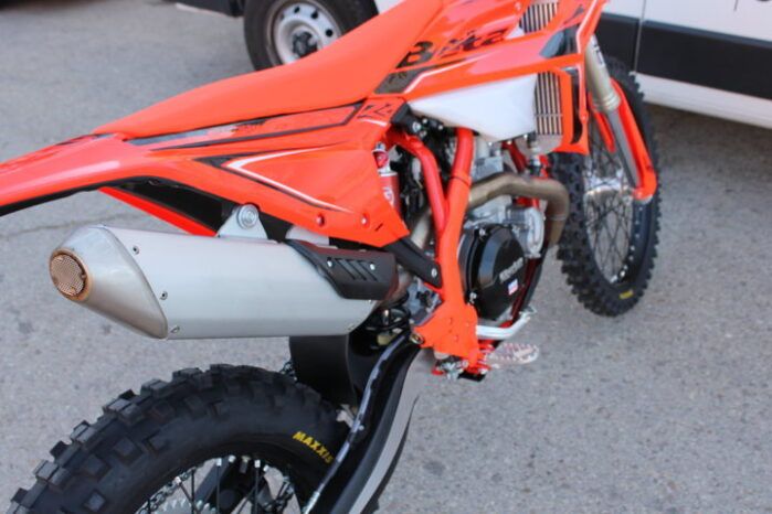 
								BETA RR 390 4T X-PRO full									