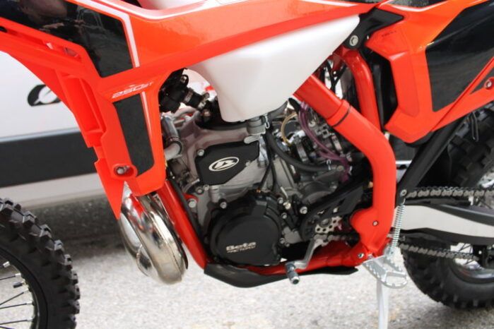 
								BETA RR 250 2T X-PRO full									