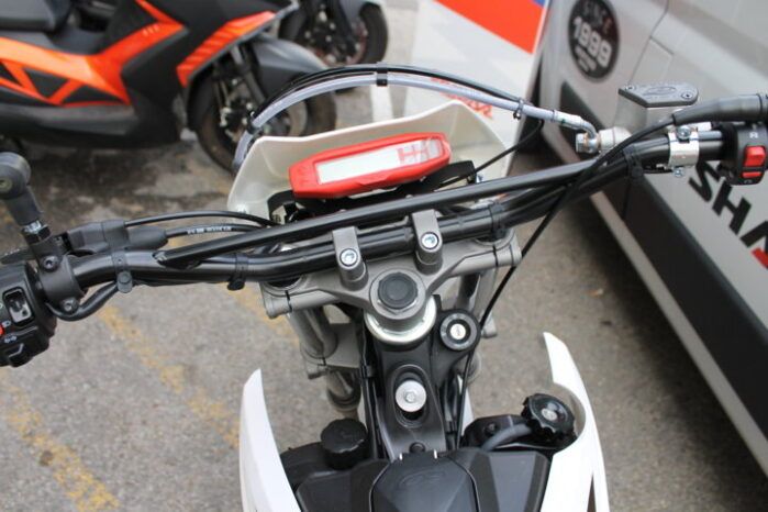 
								BETA RR 50 2T ENDURO full									