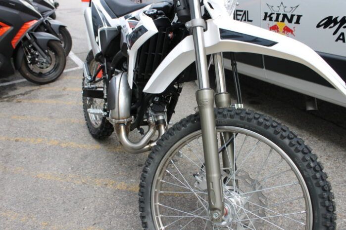 
								BETA RR 50 2T ENDURO full									
