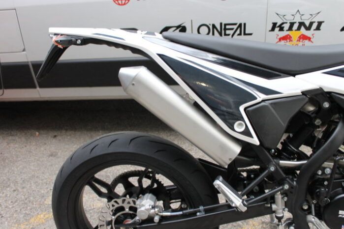 
								BETA RR 50 2T MOTARD full									