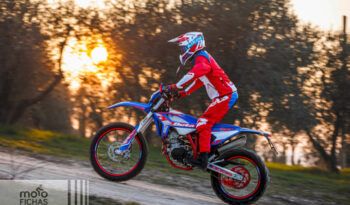 
									BETA RR 125 4T RACING ENDURO full								