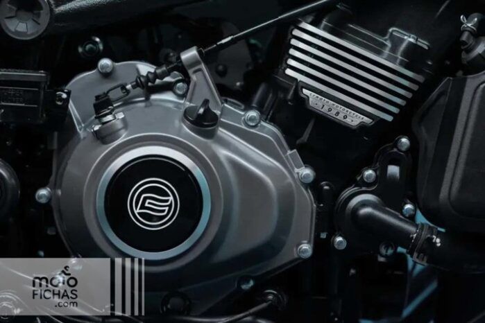 
								CFMOTO 450 CL-C BOBBER full									