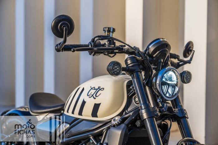 
								CFMOTO 450 CL-C BOBBER full									